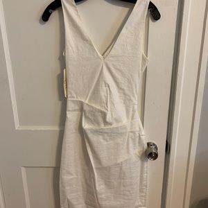 Nicole Miller Arterlier White Linen Sheath (sz 4)